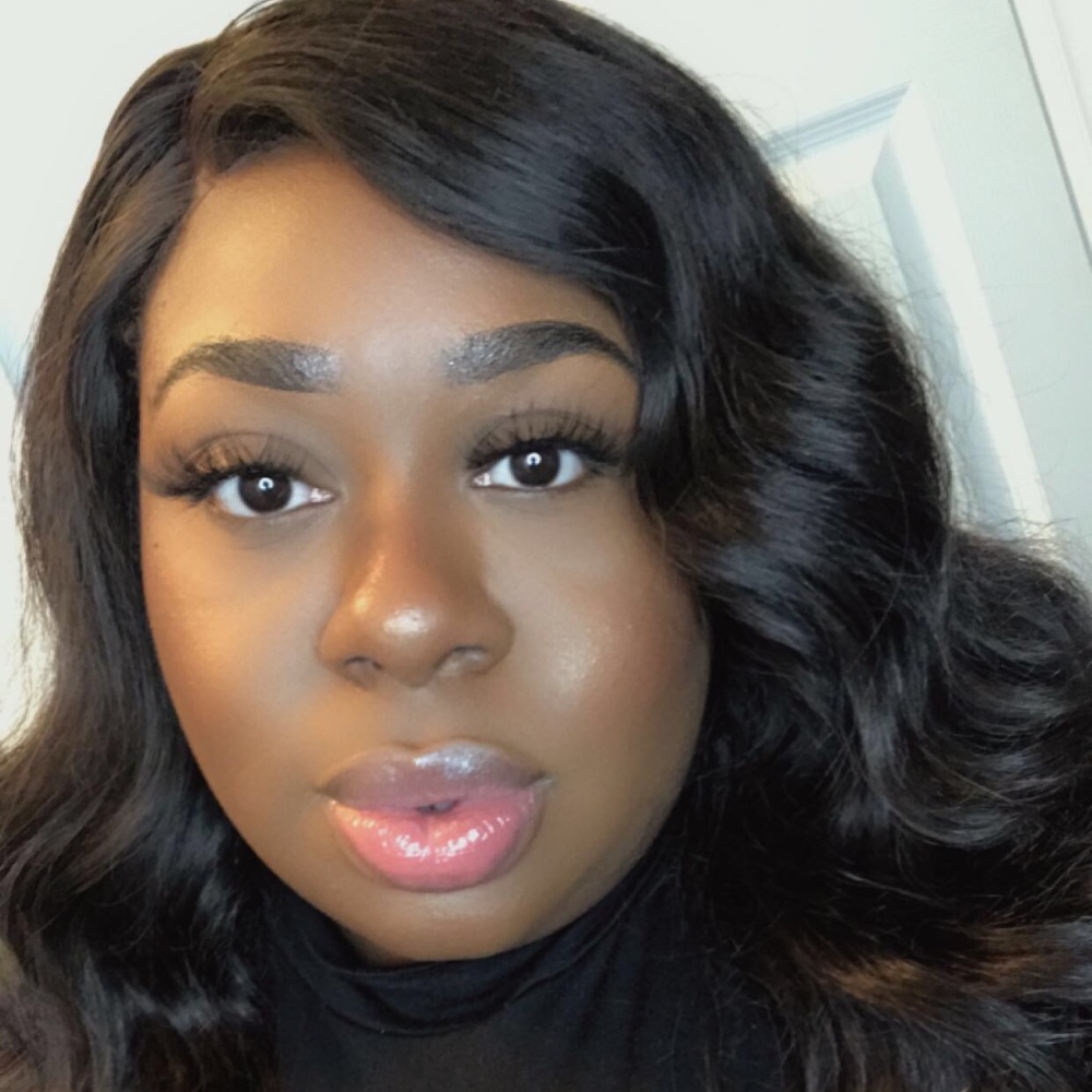 Meet your Posher, Tiffany